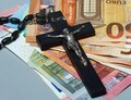 Kirchen, Macht und Geld
